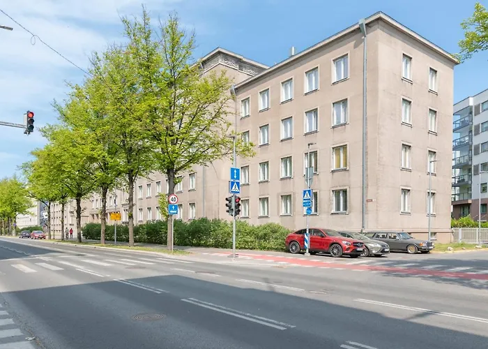 Hilltop - Grand Gonsiori Tallin