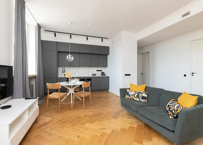 Hilltop - Grand Gonsiori Apartmán